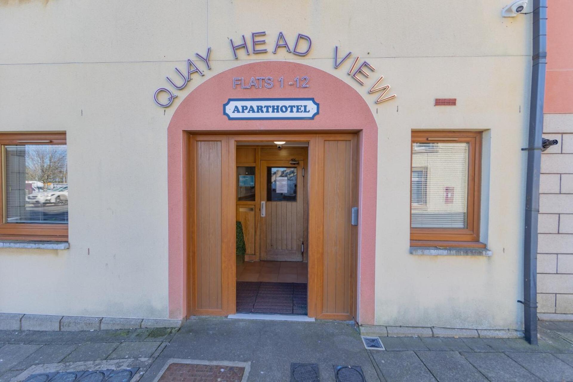 סטרנריר Quay Head View Aparthotel מראה חיצוני תמונה